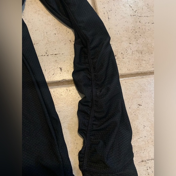 Perflex Black Ruched Activewear Tunic, Size Medium - Picture 5 of 6